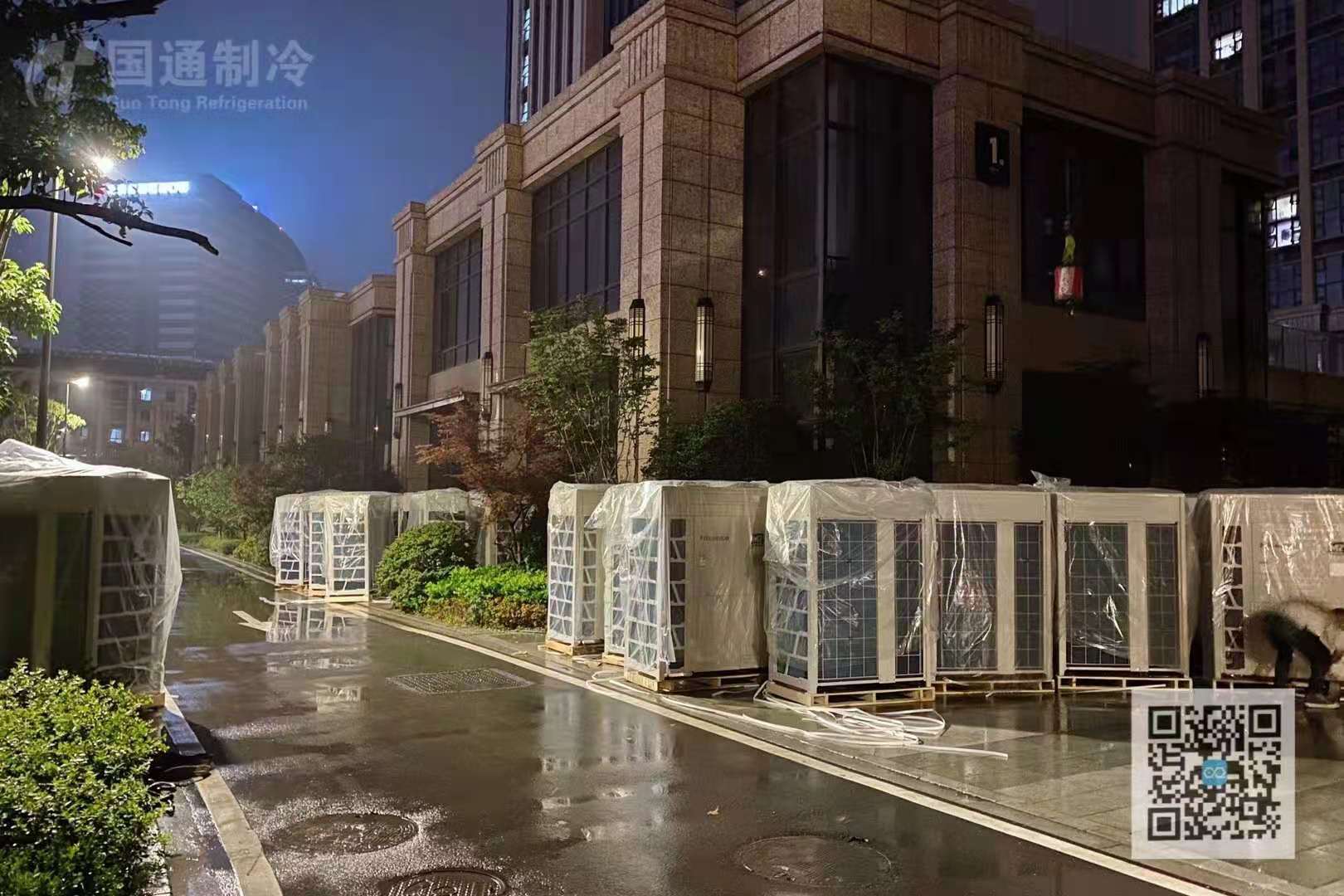 主機設備吊裝項目